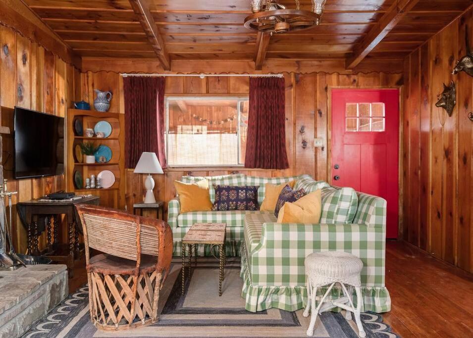 Twin Pines Casita - Big Yard, View, Porch, Hot Tub, & Charm Villa Ruidoso Exterior photo